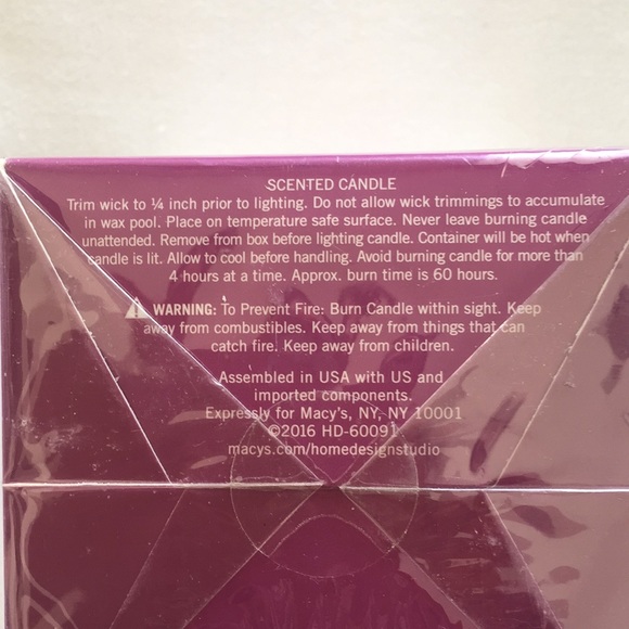 Calla Lily Scented Candle 9oz - Picture 4 of 4